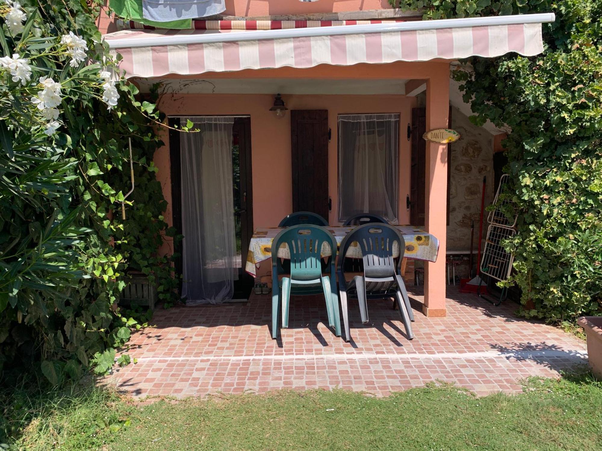 Podere Girasoli Piombino Exterior photo